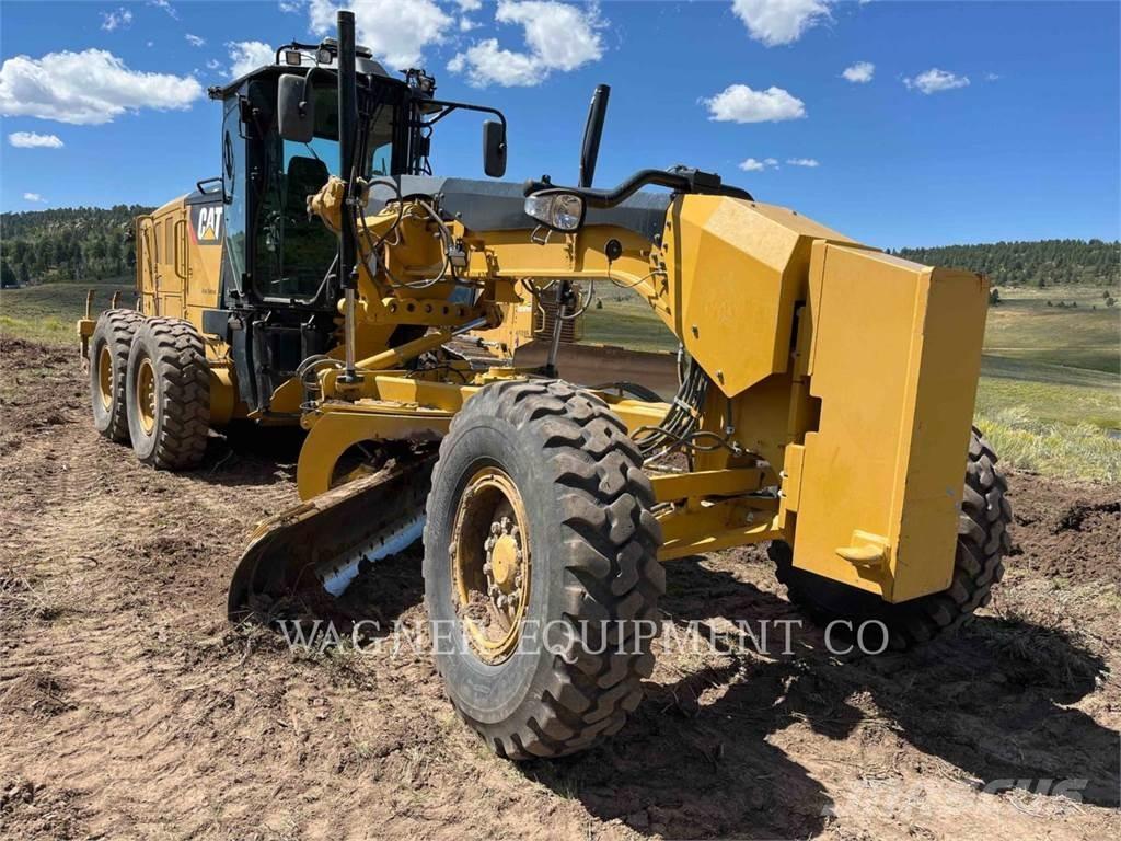 CAT 140M3 Greiderid