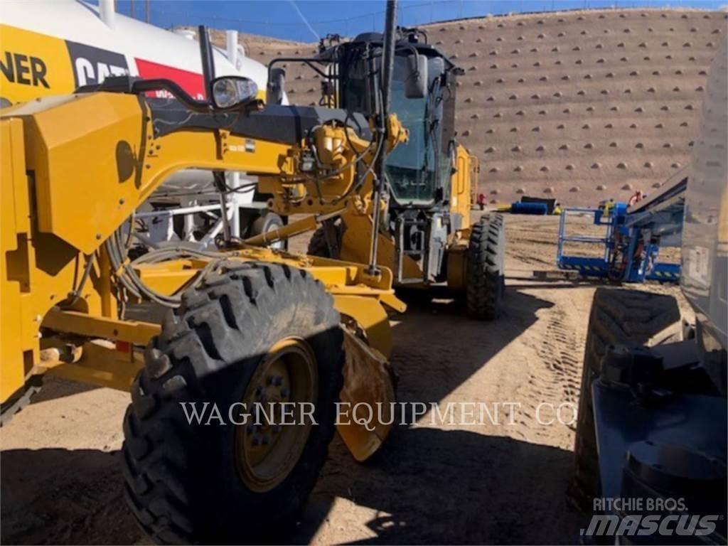 CAT 140M3 Greiderid