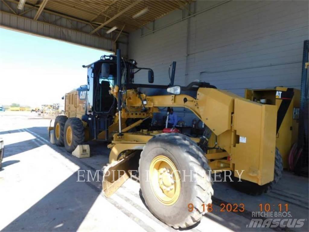 CAT 140M3 Greiderid