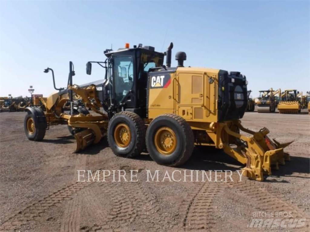 CAT 140M3 Greiderid