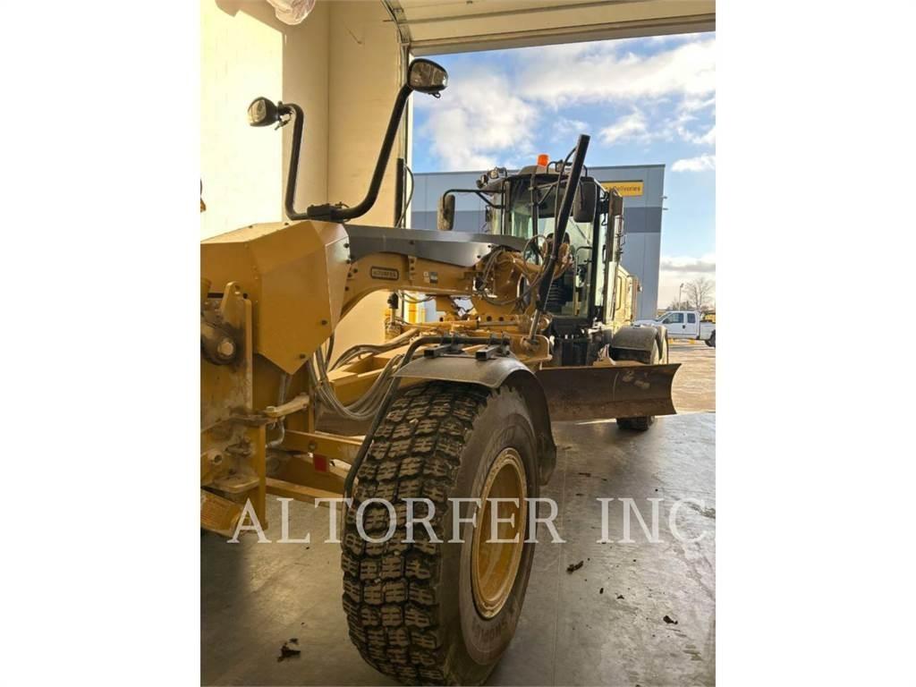 CAT 140M3 Greiderid