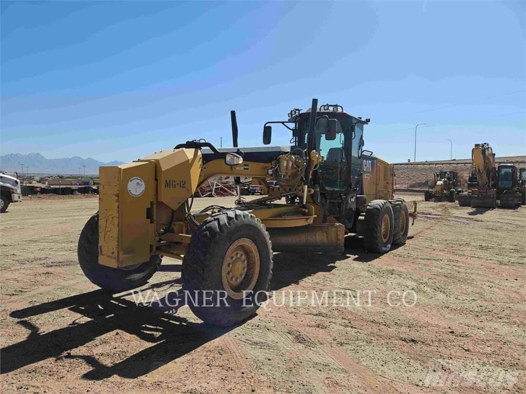 CAT 140M3 Greiderid