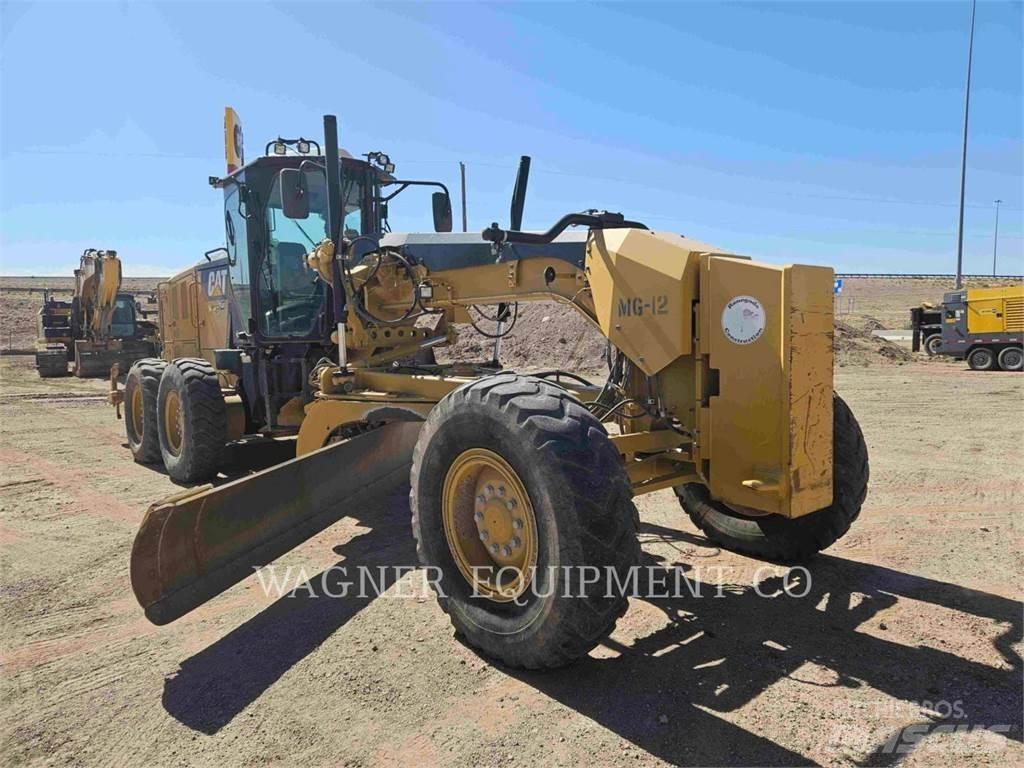 CAT 140M3 Greiderid