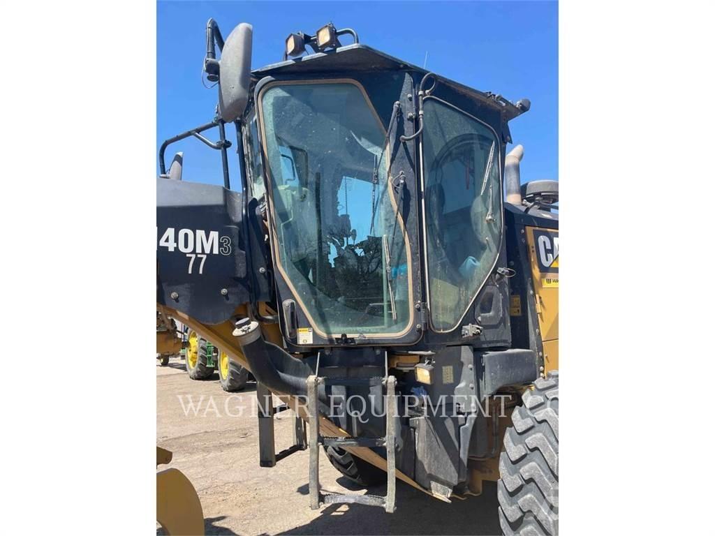 CAT 140M3 Greiderid