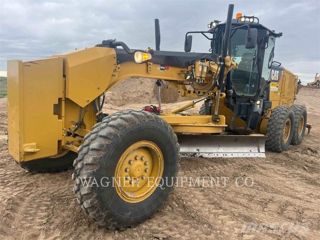 CAT 140M3 Greiderid