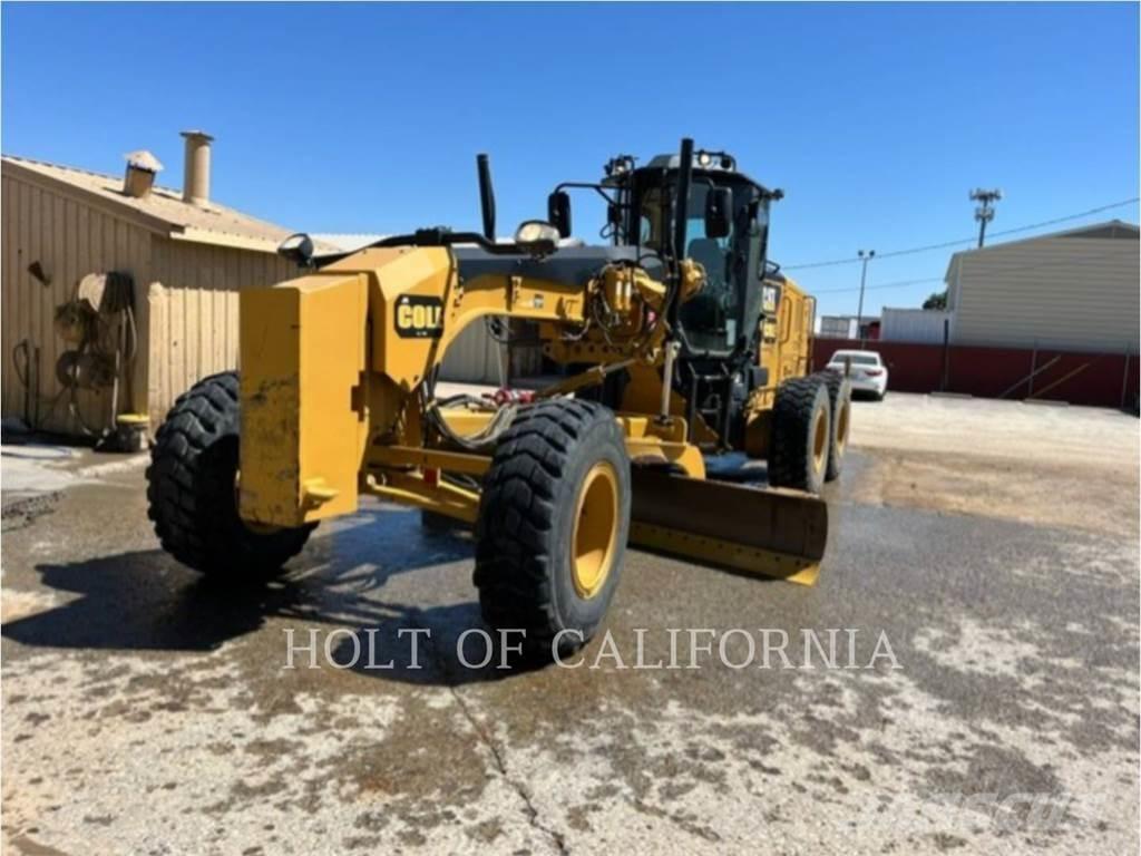 CAT 140M3 Greiderid