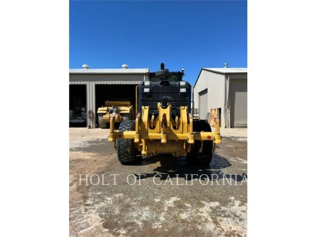 CAT 140M3 Greiderid