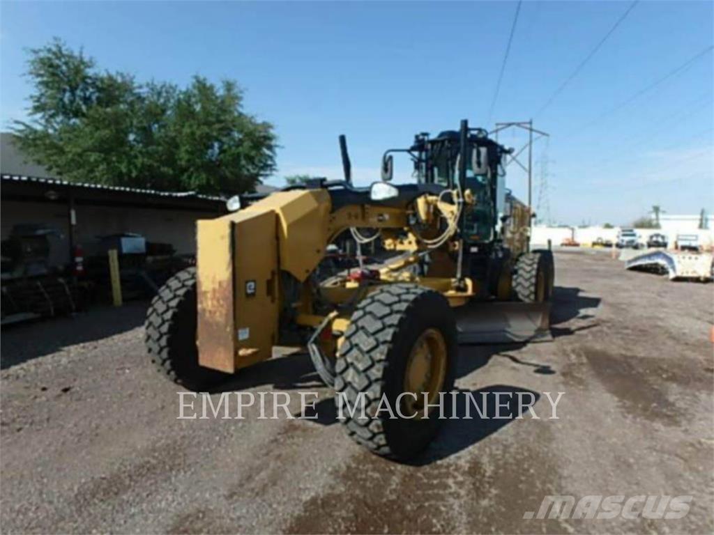 CAT 140M3 Greiderid
