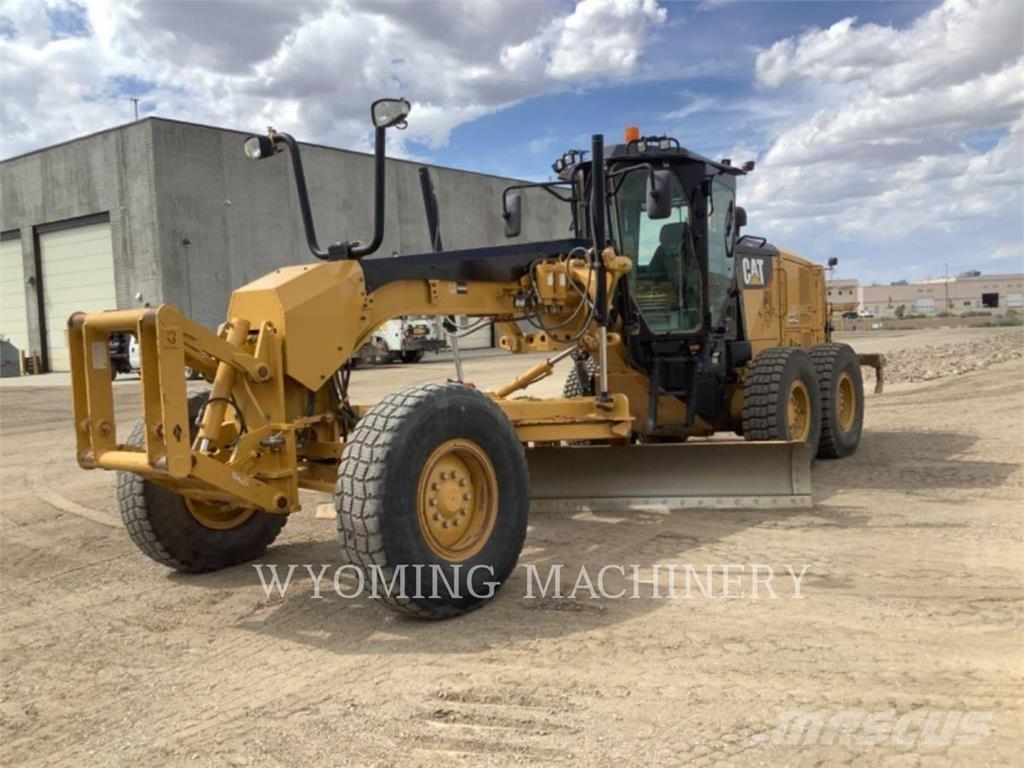 CAT 140M3 Greiderid