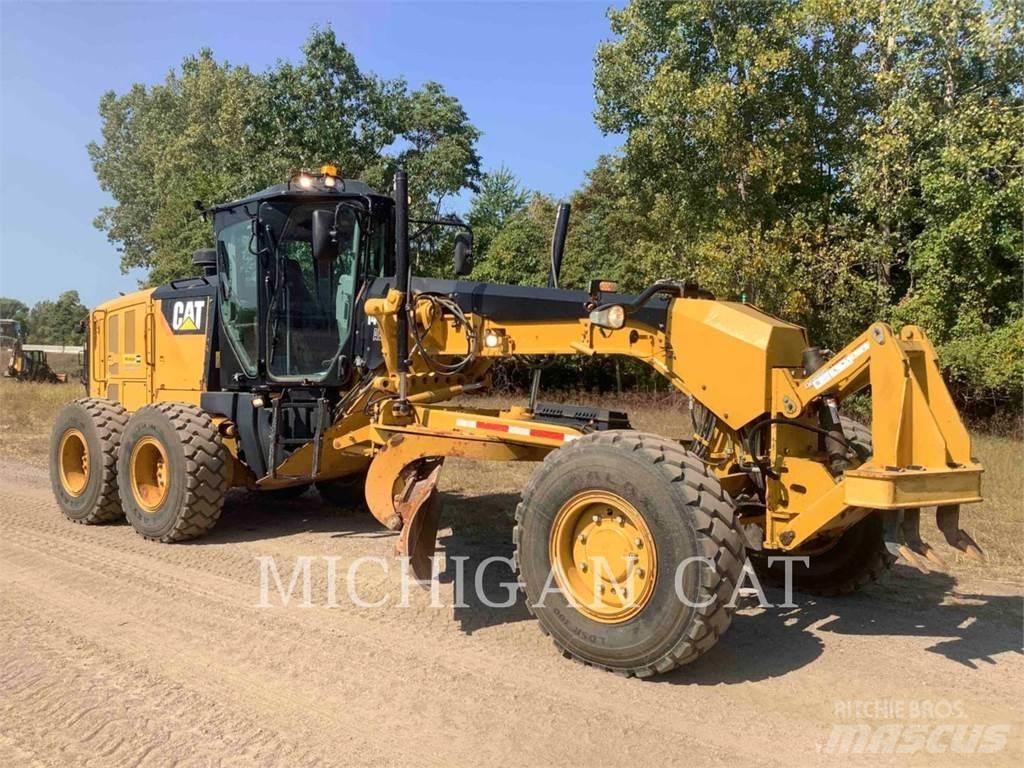 CAT 140M3 AWD Greiderid
