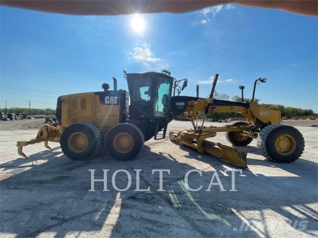 CAT 140M3 AWD Greiderid