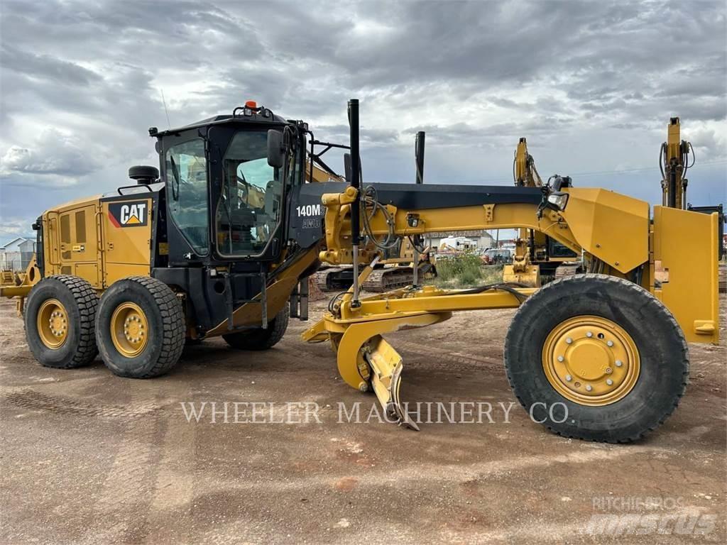 CAT 140M3 AWD Greiderid