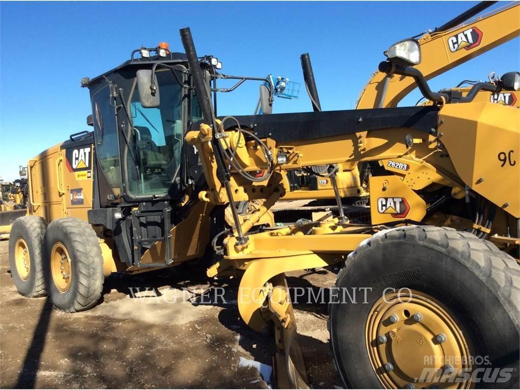 CAT 140M3 AWD Greiderid