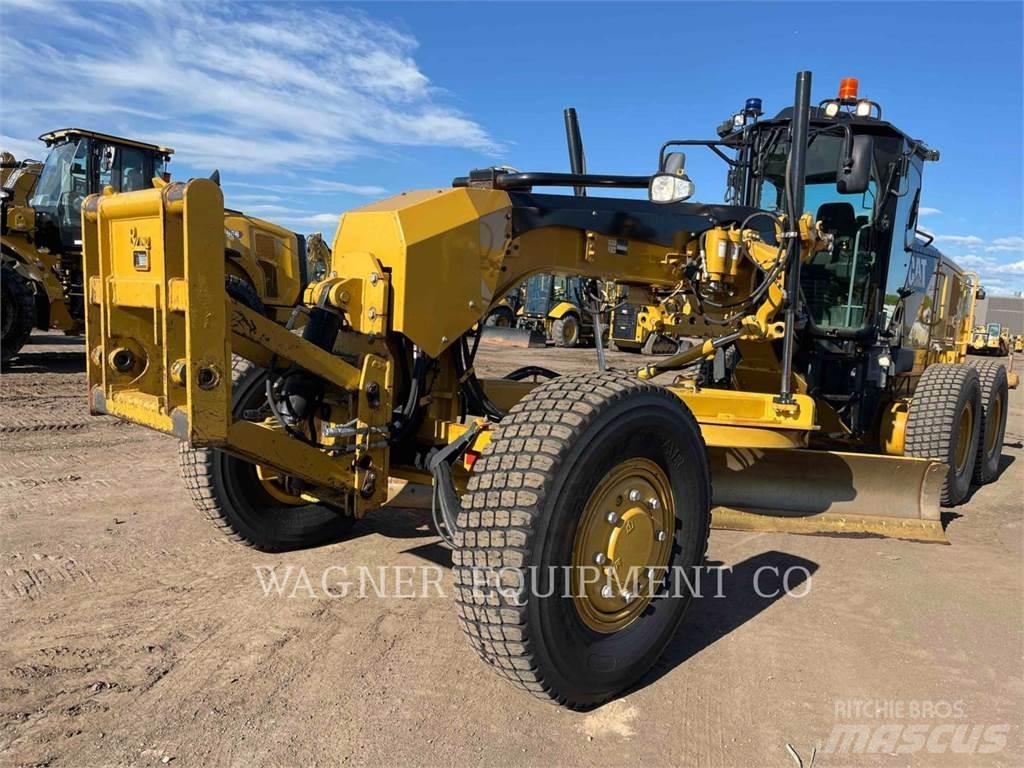 CAT 140M3 AWD Greiderid