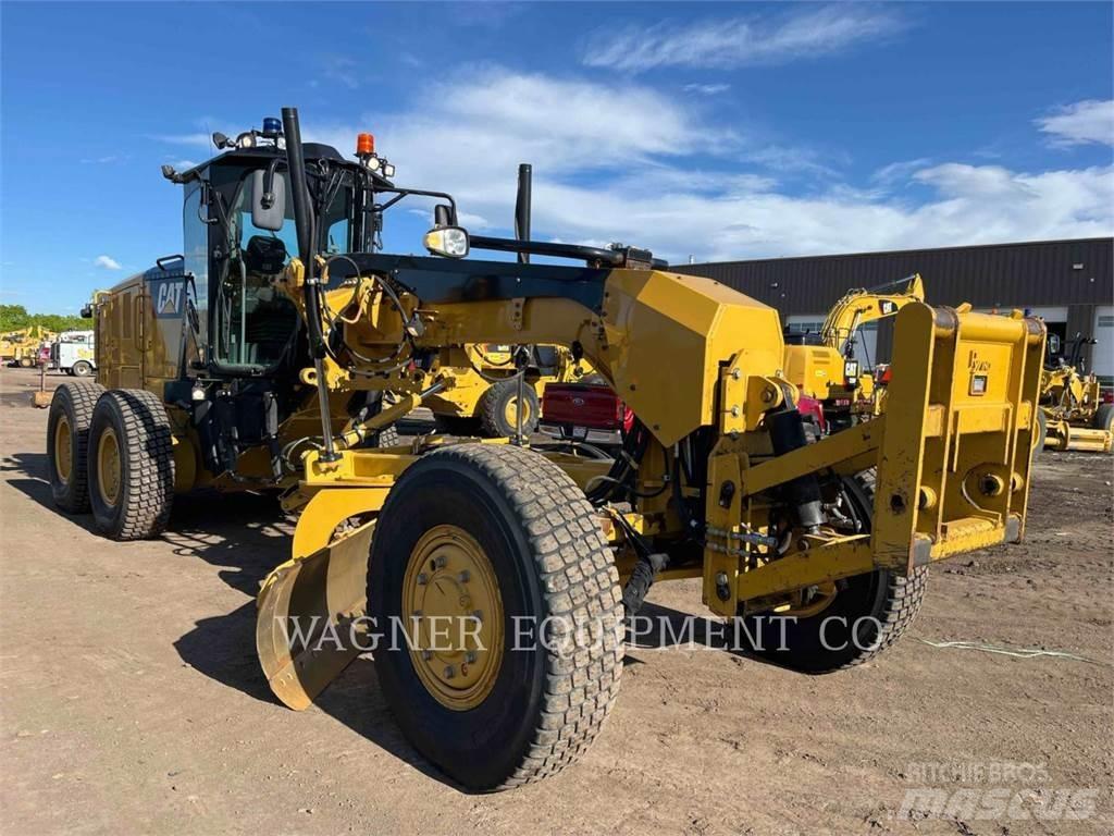 CAT 140M3 AWD Greiderid