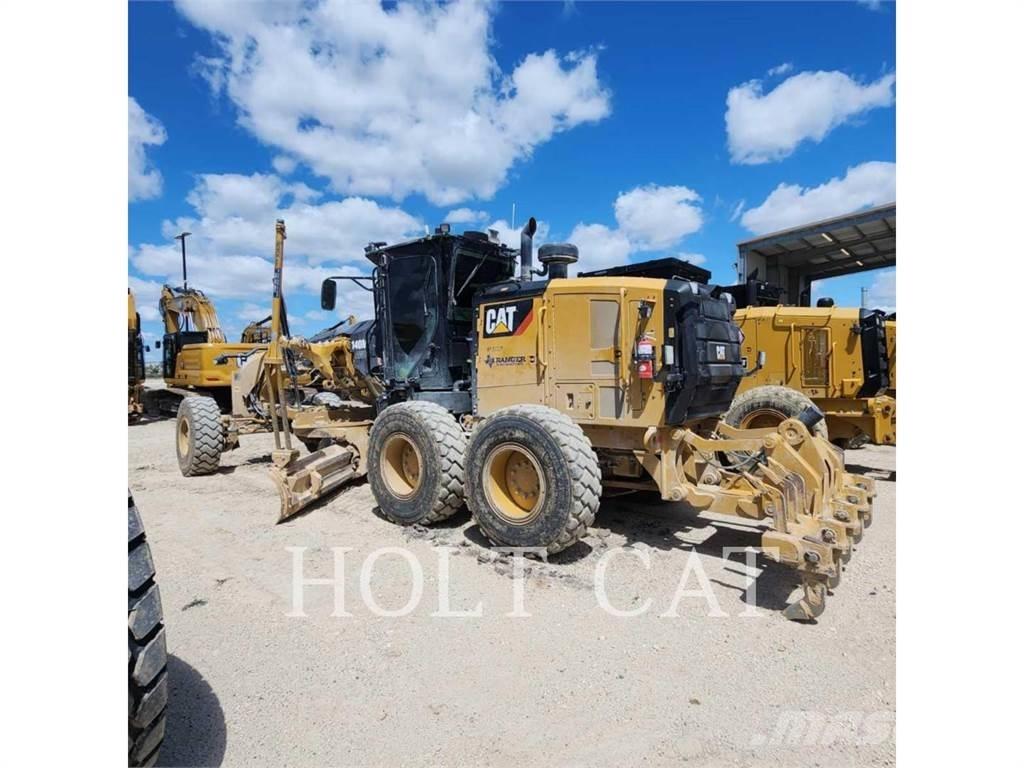 CAT 140M3 AWD Greiderid