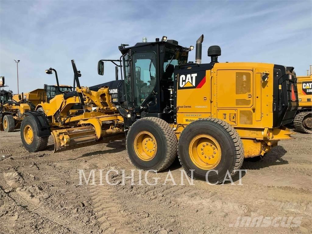 CAT 140M3 AWD Greiderid