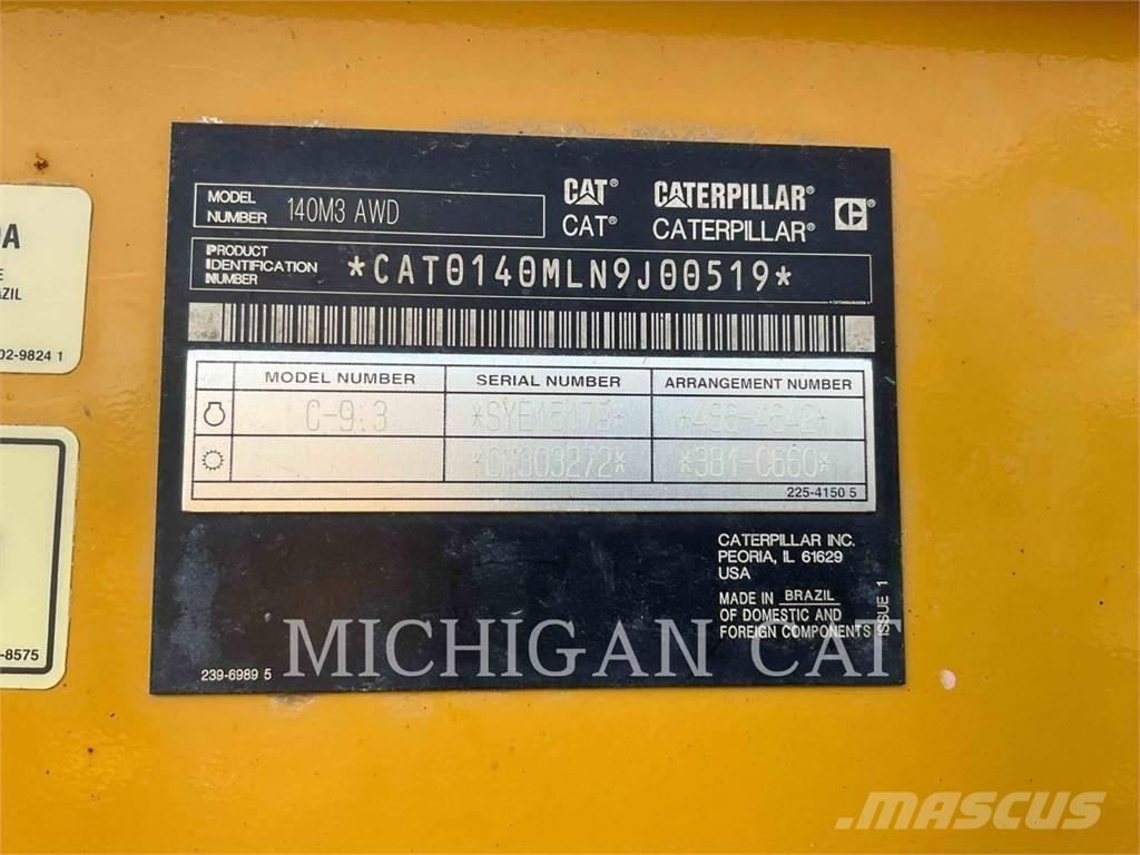 CAT 140M3 AWD Greiderid