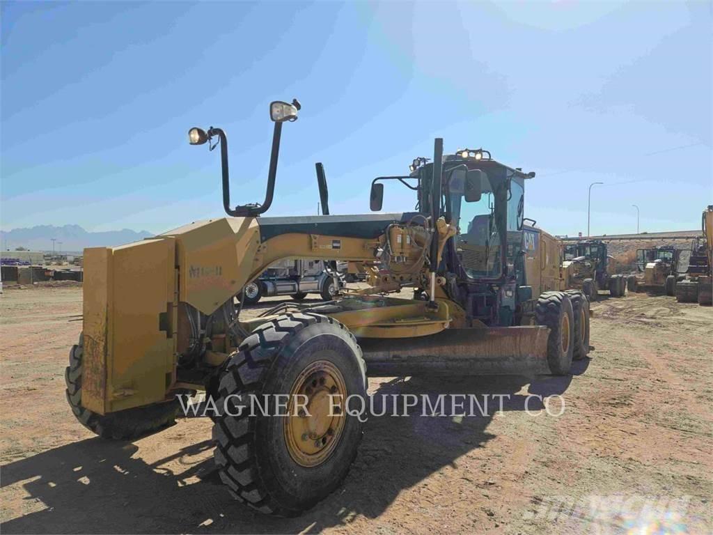 CAT 140M3 AWD Greiderid