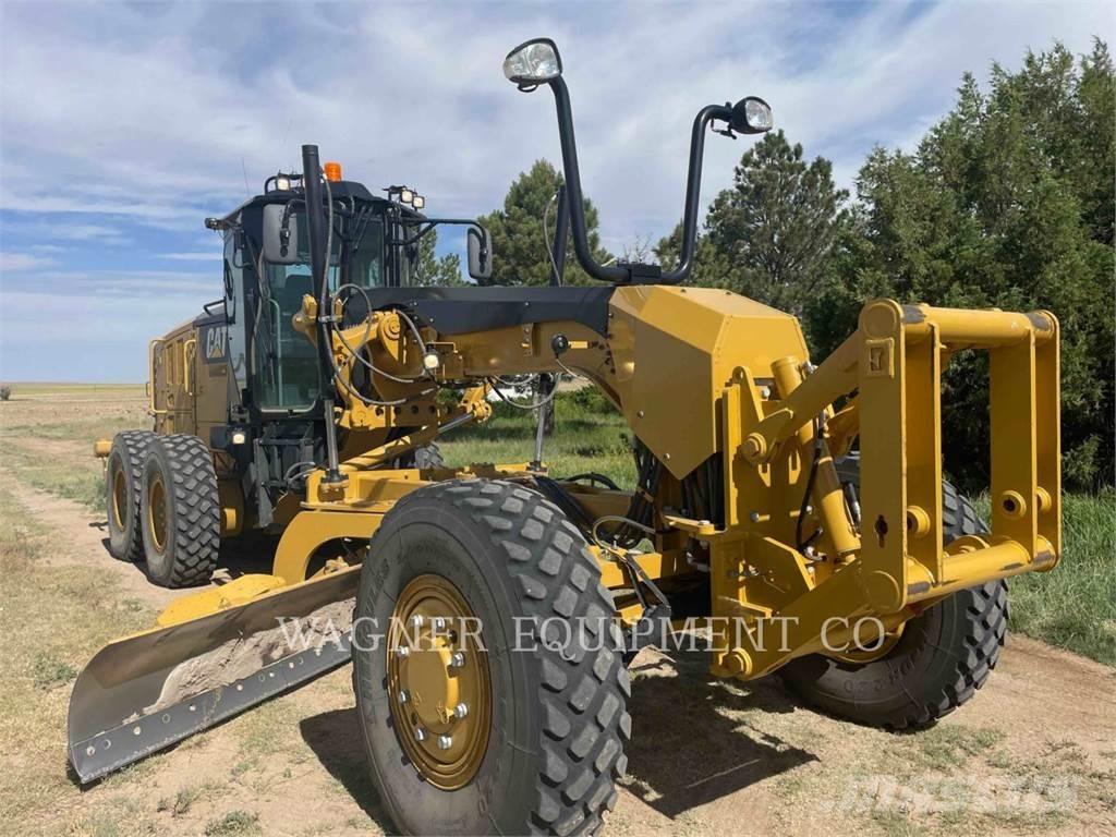 CAT 140M3 AWD Greiderid