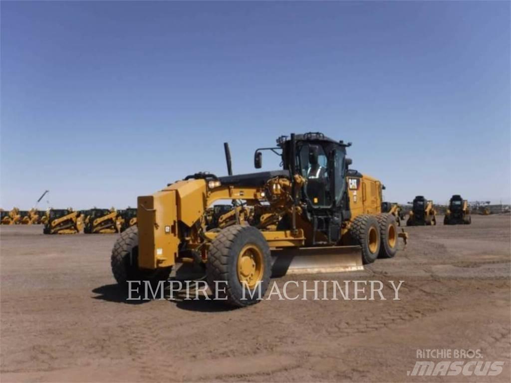 CAT 140M3 AWD Greiderid