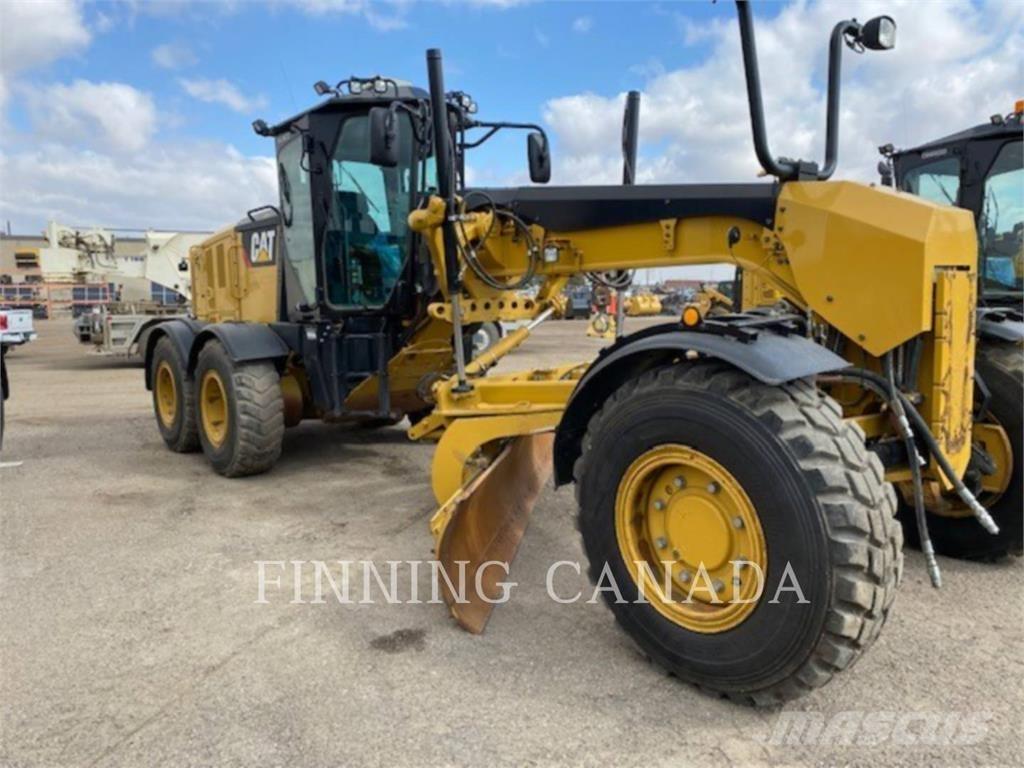 CAT 140M3 AWD Greiderid