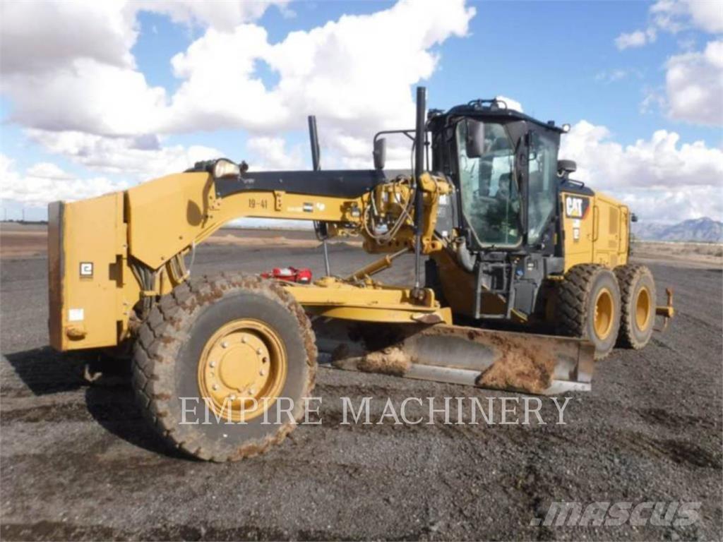 CAT 140M3 AWD Greiderid