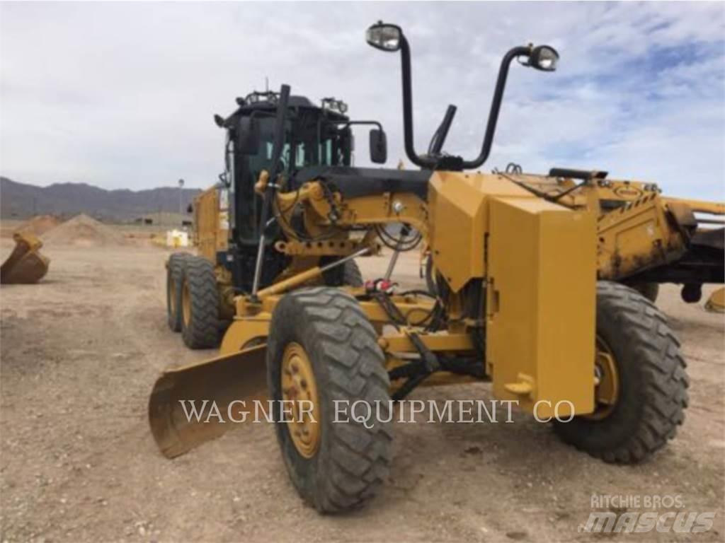CAT 140M3 AWD Greiderid