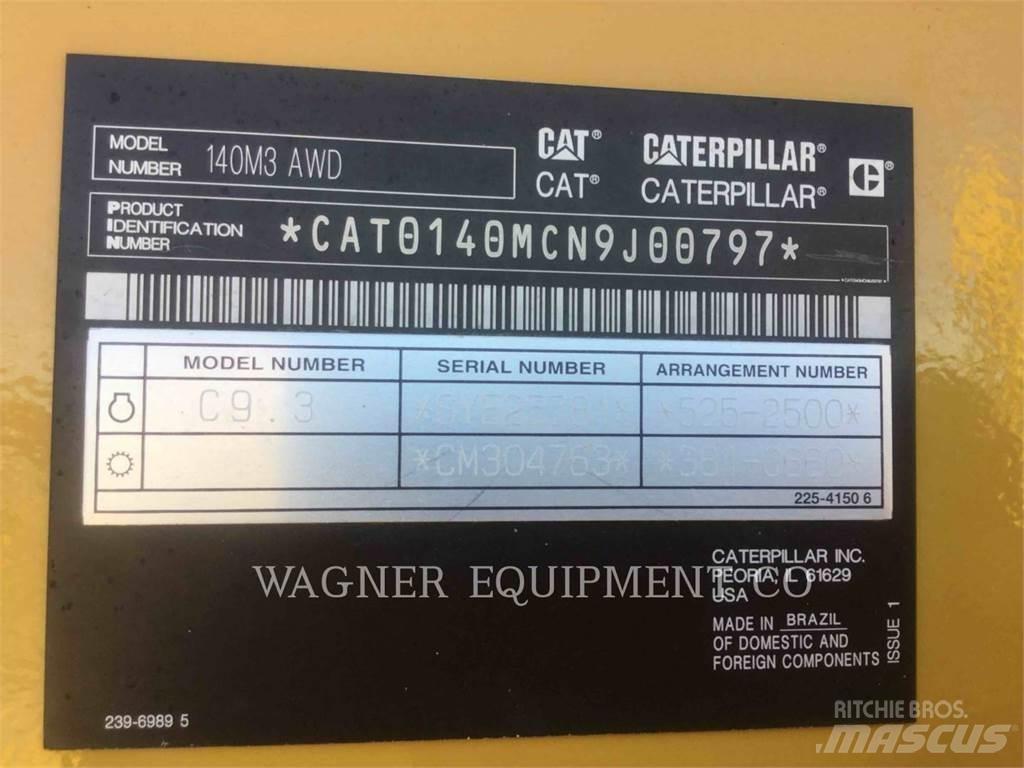 CAT 140M3 AWD Greiderid