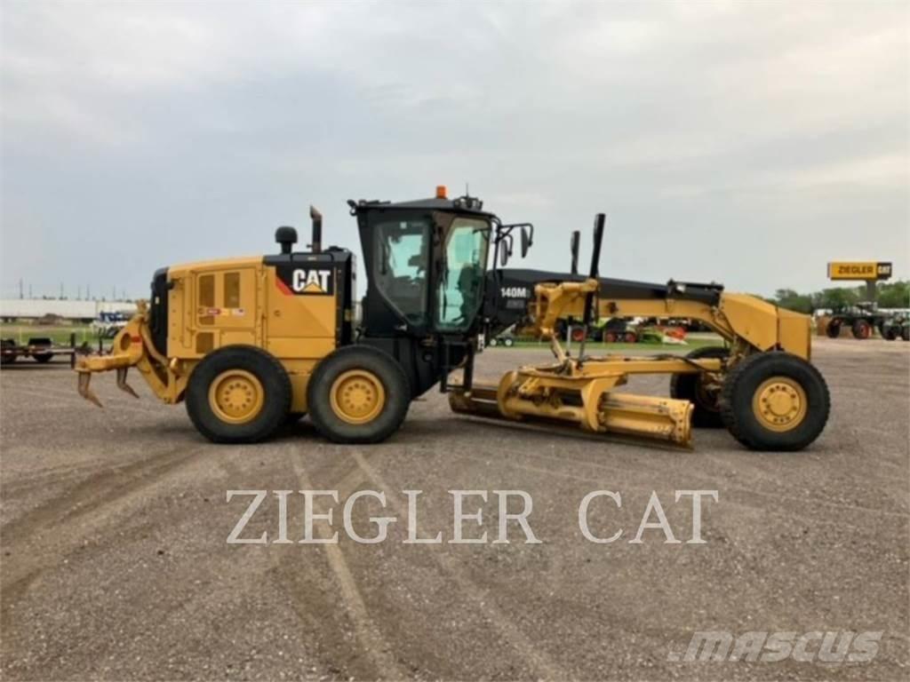 CAT 140M3AWD Greiderid
