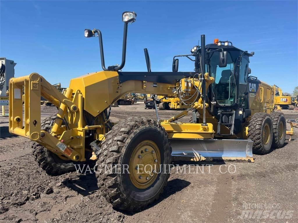 CAT 140M3AWD Greiderid