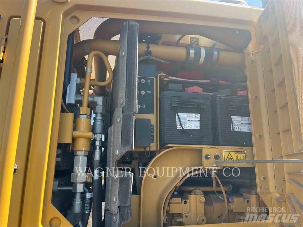 CAT 140M3AWD Greiderid