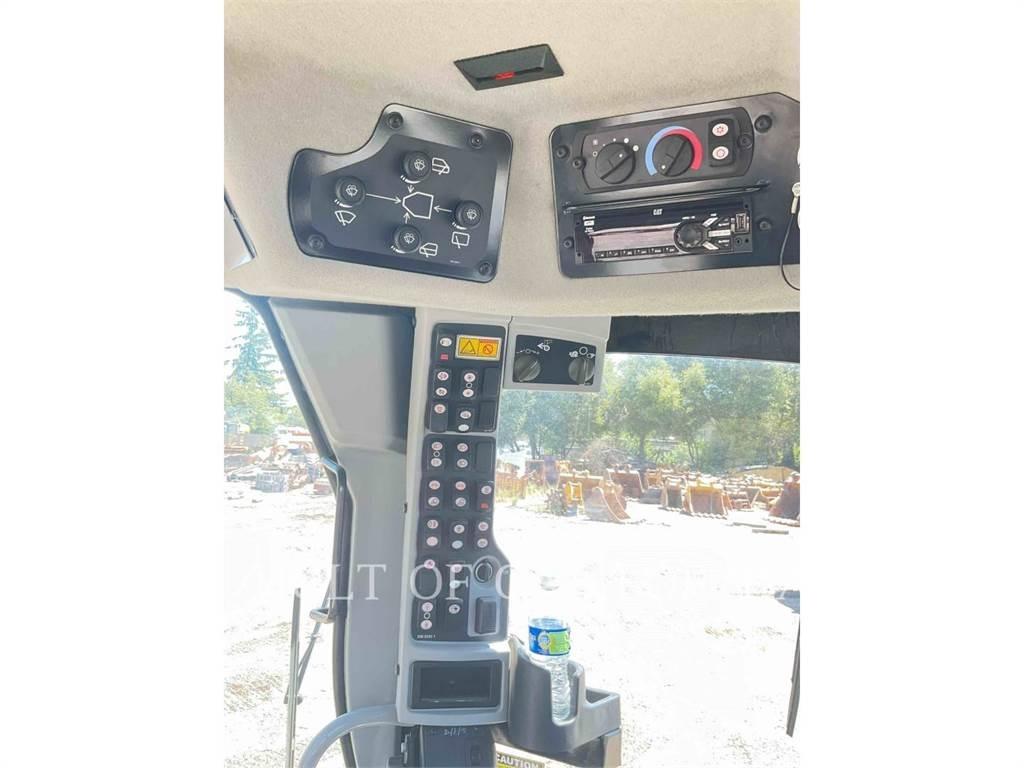 CAT 140M3AWD Greiderid