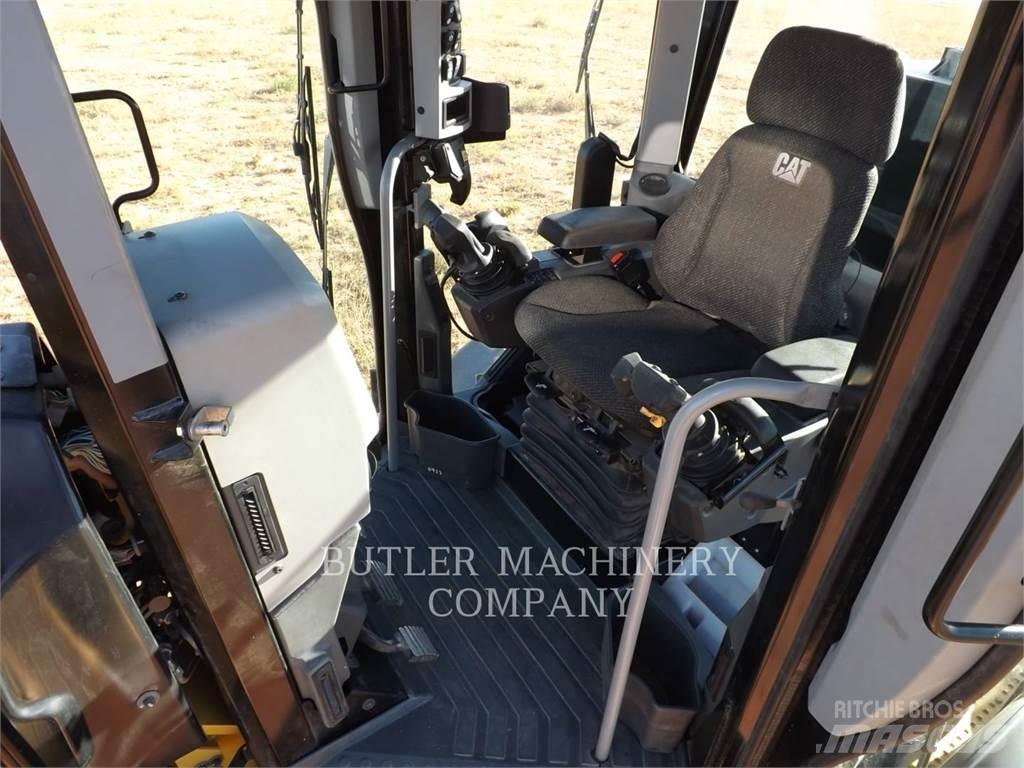 CAT 140M3AWD Greiderid
