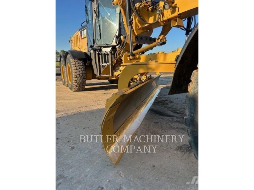 CAT 140M3AWD Greiderid