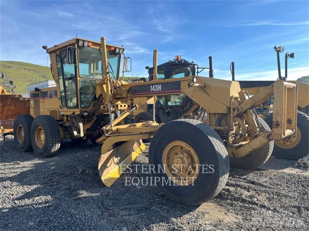 CAT 143H Greiderid