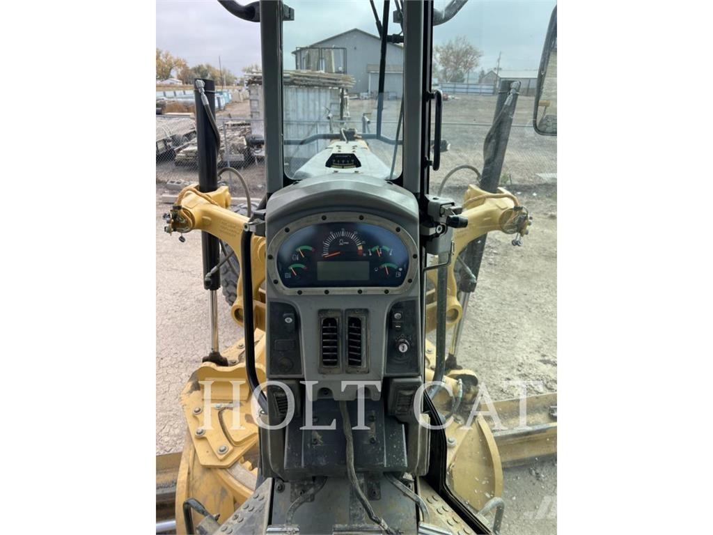 CAT 14M Greiderid