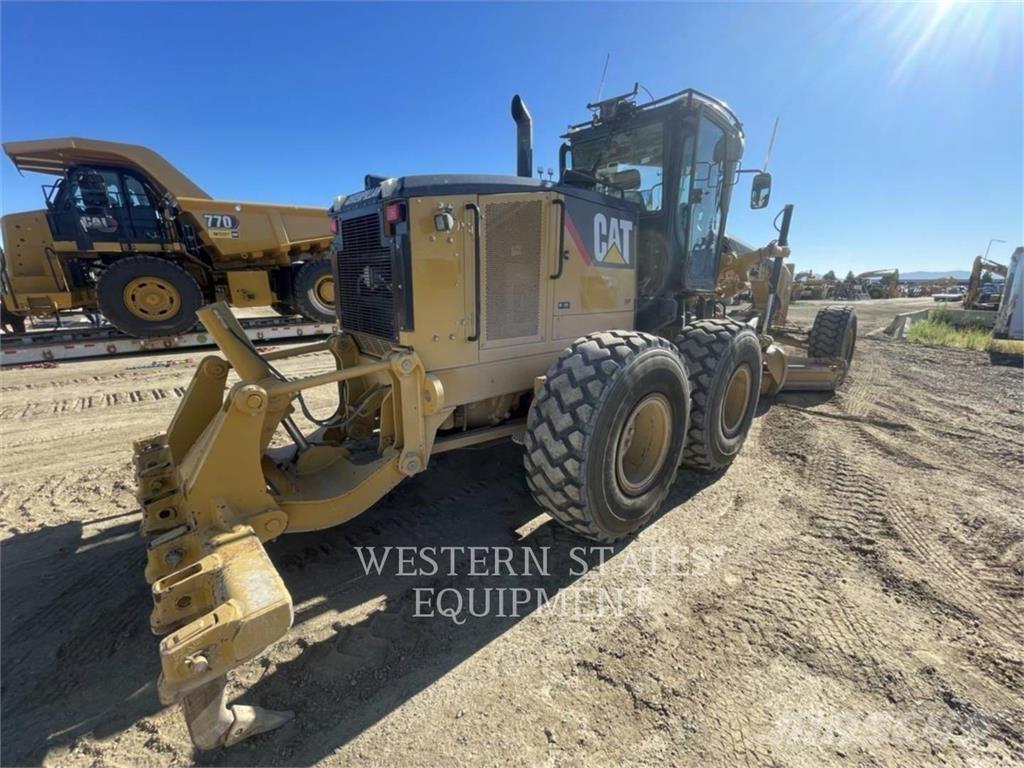 CAT 14M Greiderid