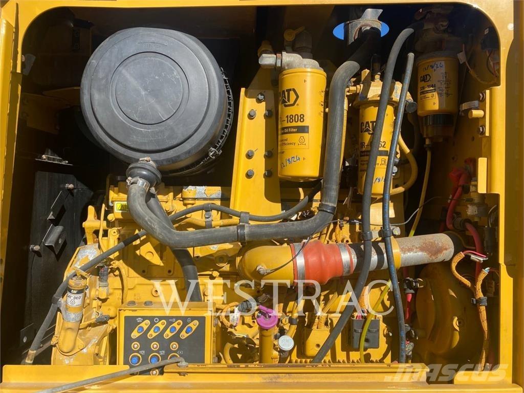 CAT 14M Greiderid