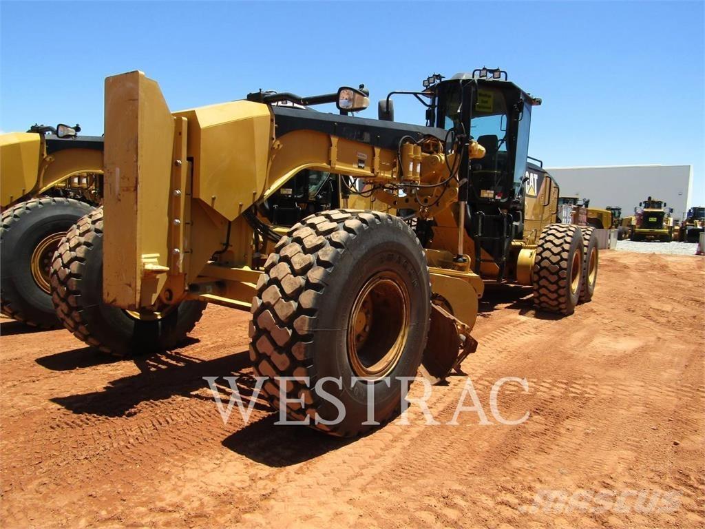 CAT 14M Greiderid