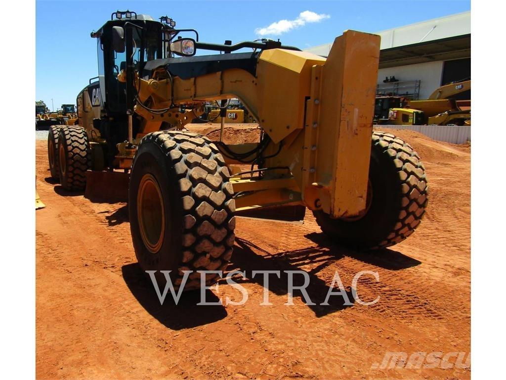 CAT 14M Greiderid