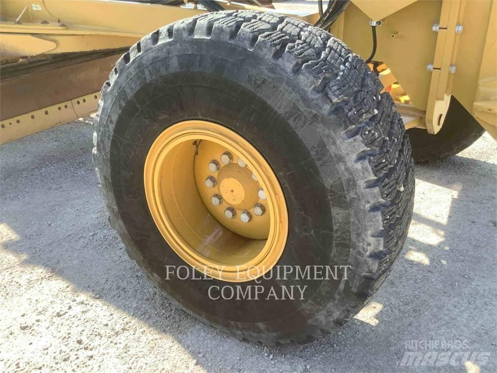CAT 14M3 Greiderid