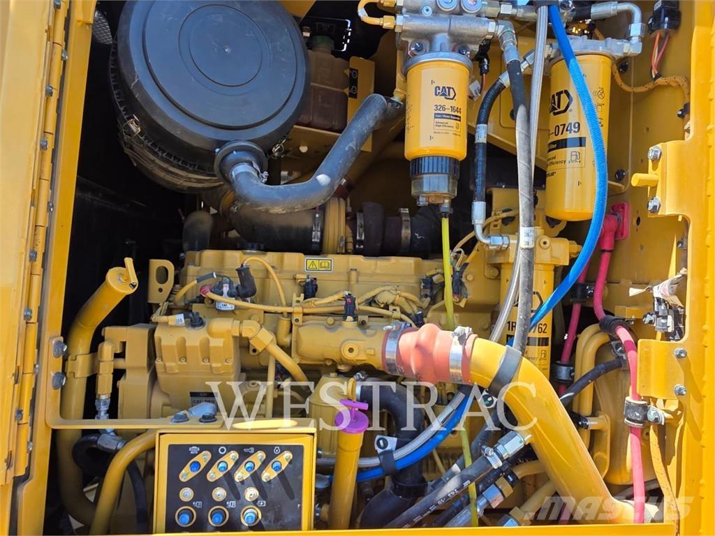 CAT 150-14AWD Greiderid