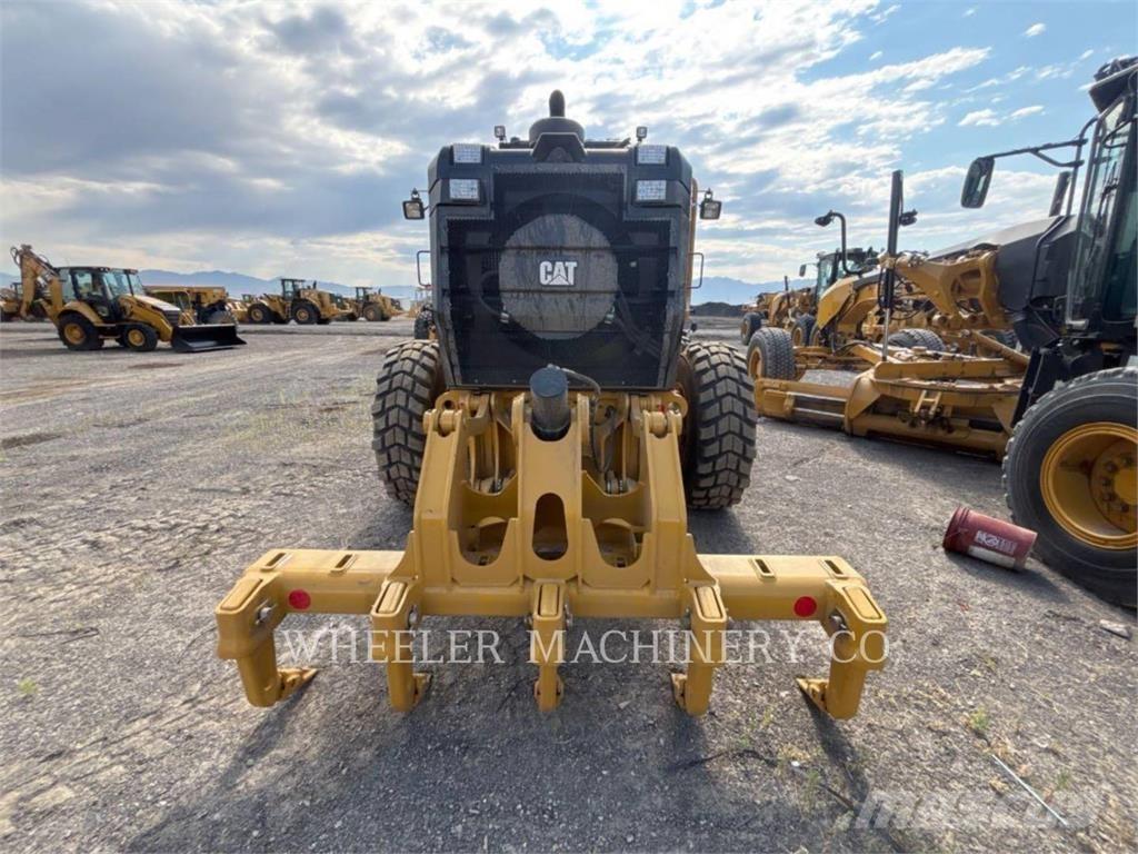 CAT 150 15 Greiderid