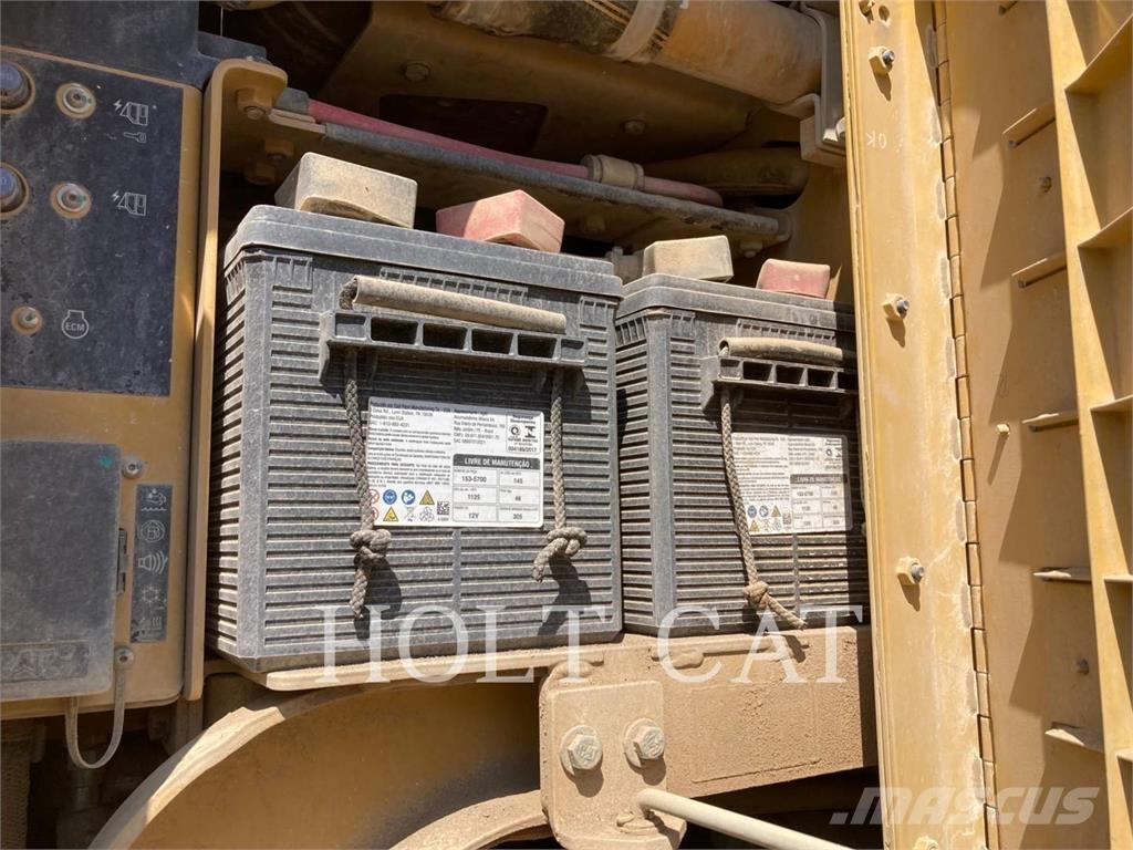 CAT 150-15AWD Greiderid