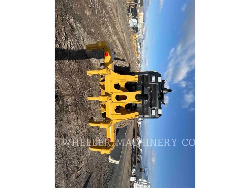 CAT 150 AWD Greiderid