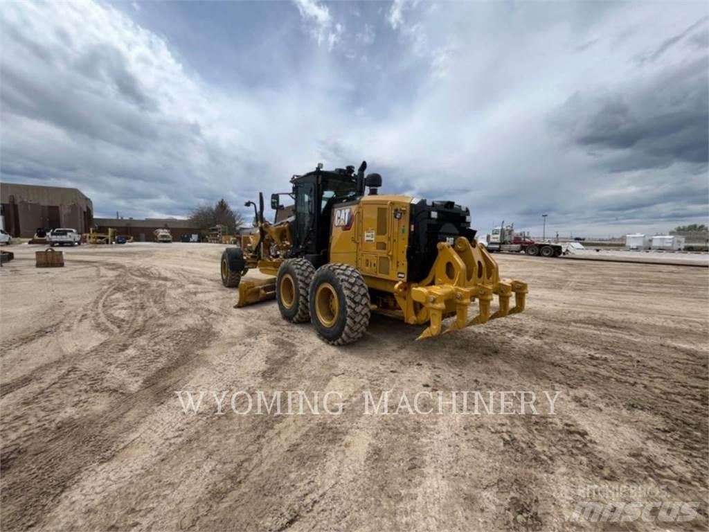 CAT 150 AWD Greiderid