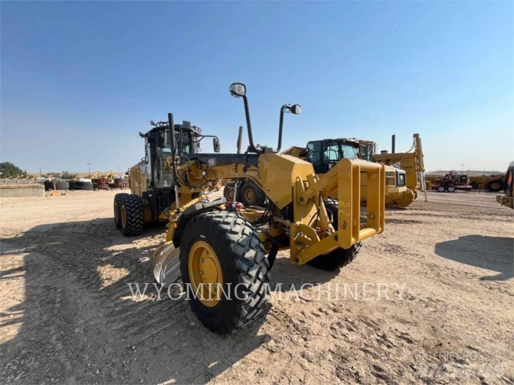CAT 150 AWD Greiderid