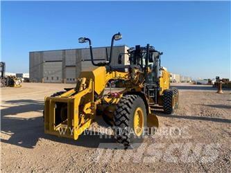 CAT 150 AWD Greiderid
