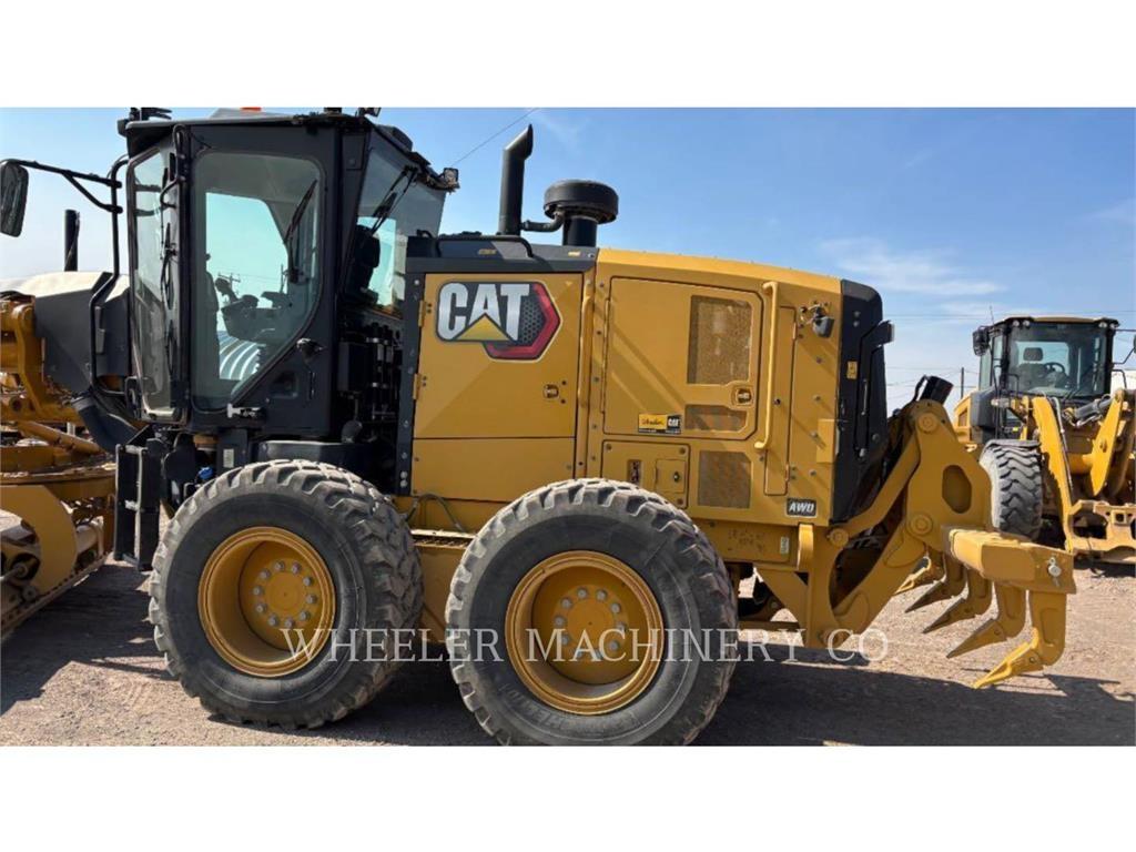CAT 150 AWD Greiderid